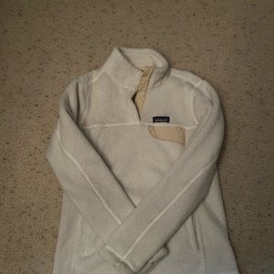Patagonia sweatshirt